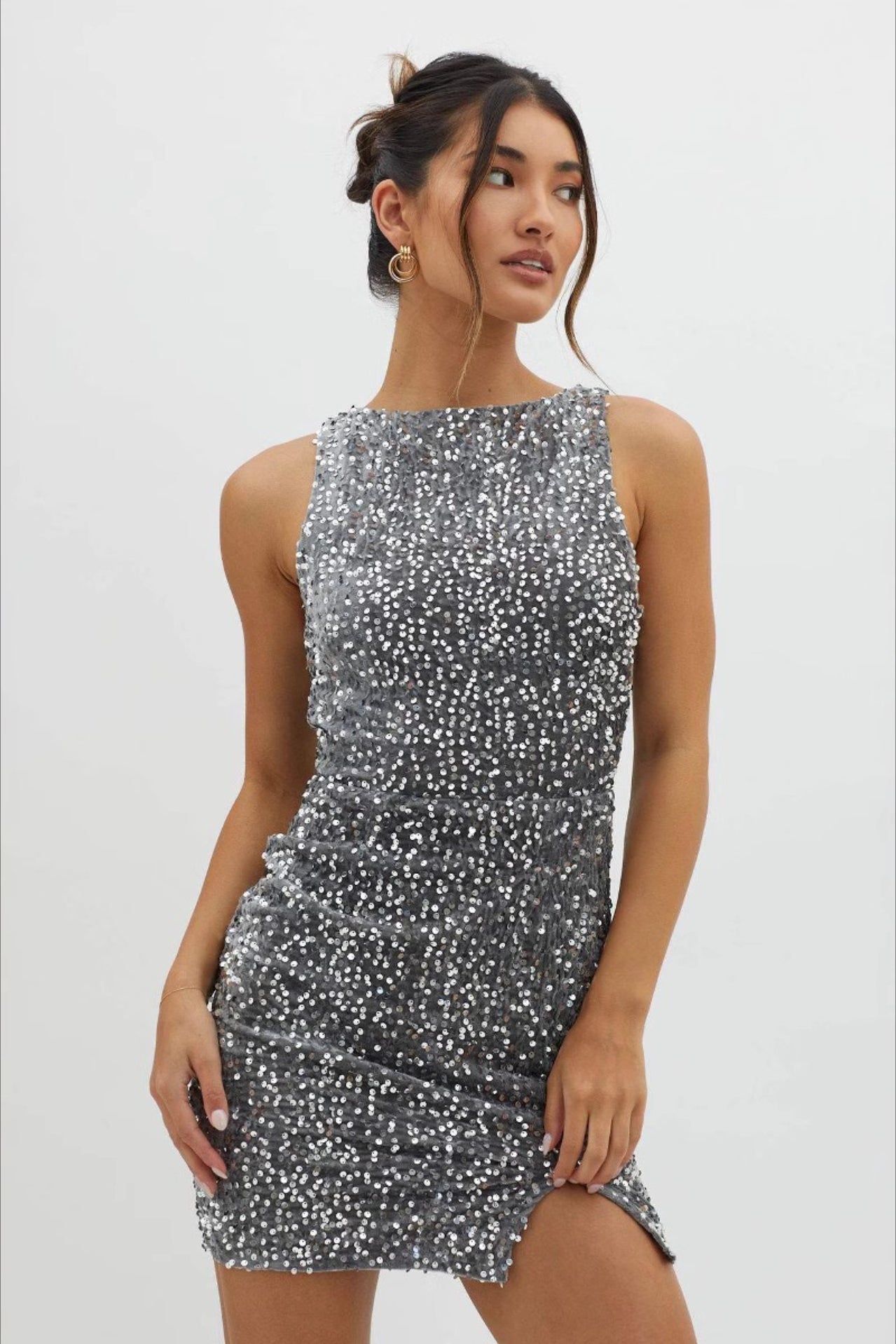 Backless Sleeveless Sequin Mini Dress 10