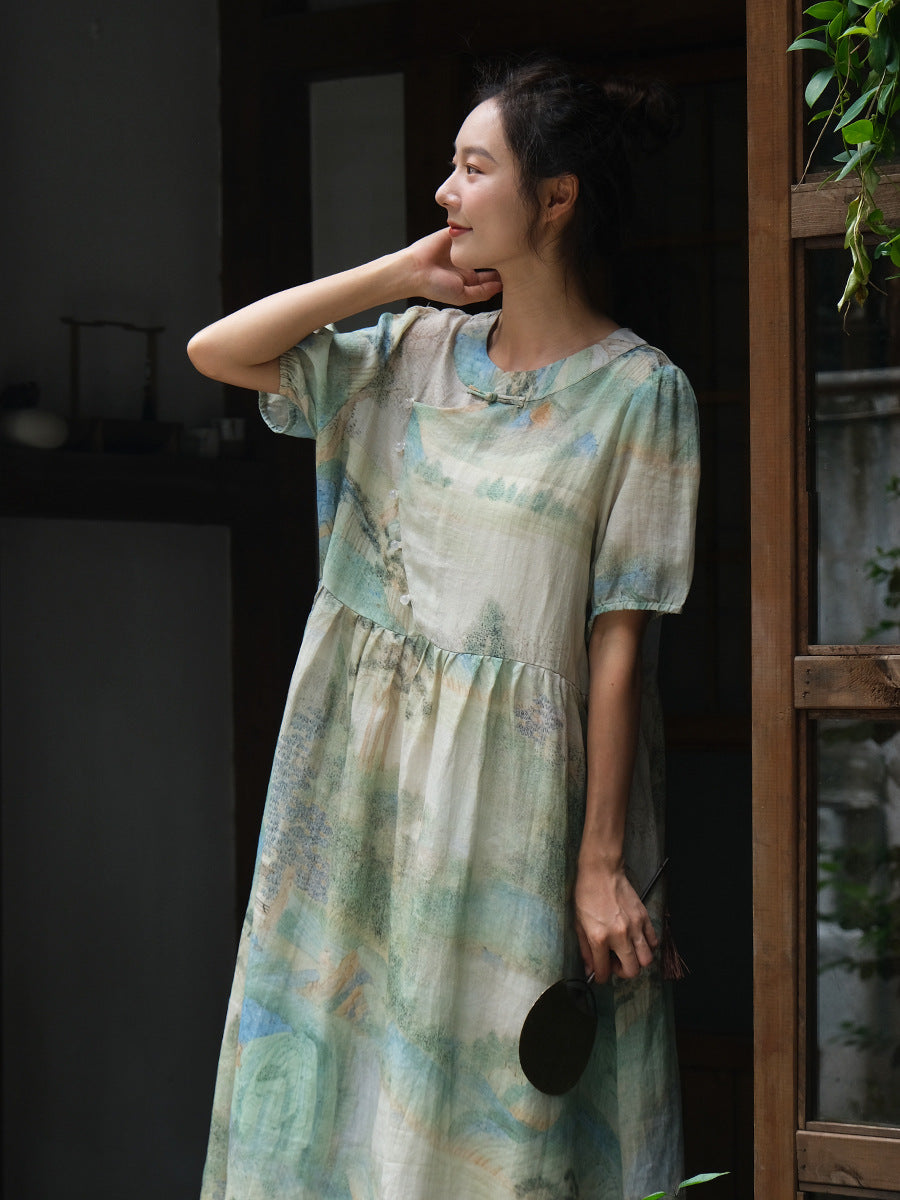 Beautifully Finished Dress in a Timeless Design