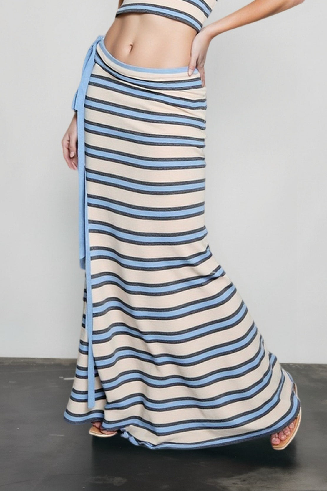Knit stripe crop camisole high waist tie skirt vacation set