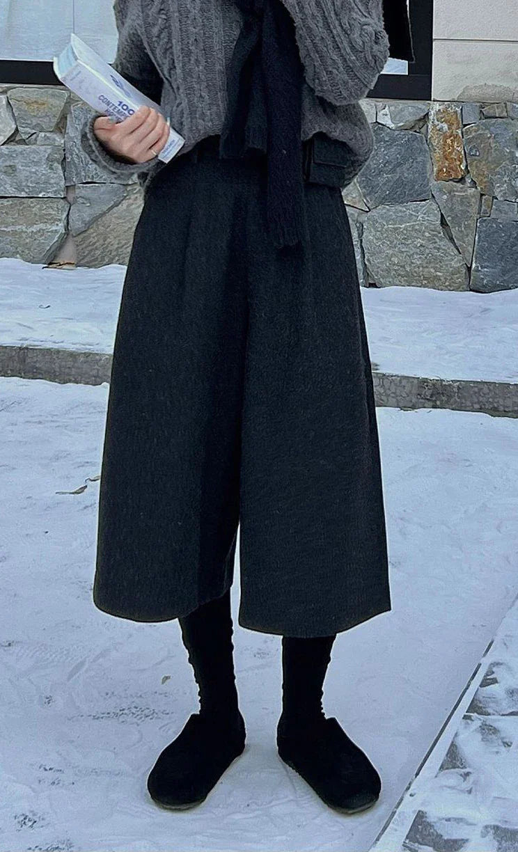 Minimalist Wool Blend Relaxed Fit Winter Pants