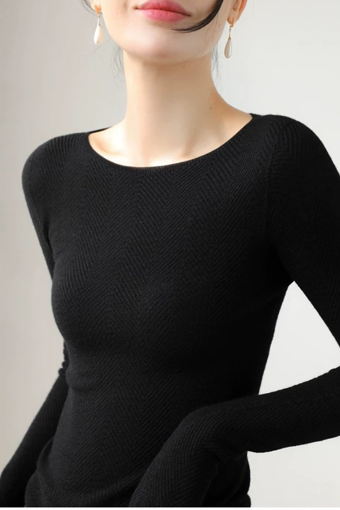 Chic White Boat Neck Fine Wool Long Sleeve Base Layer