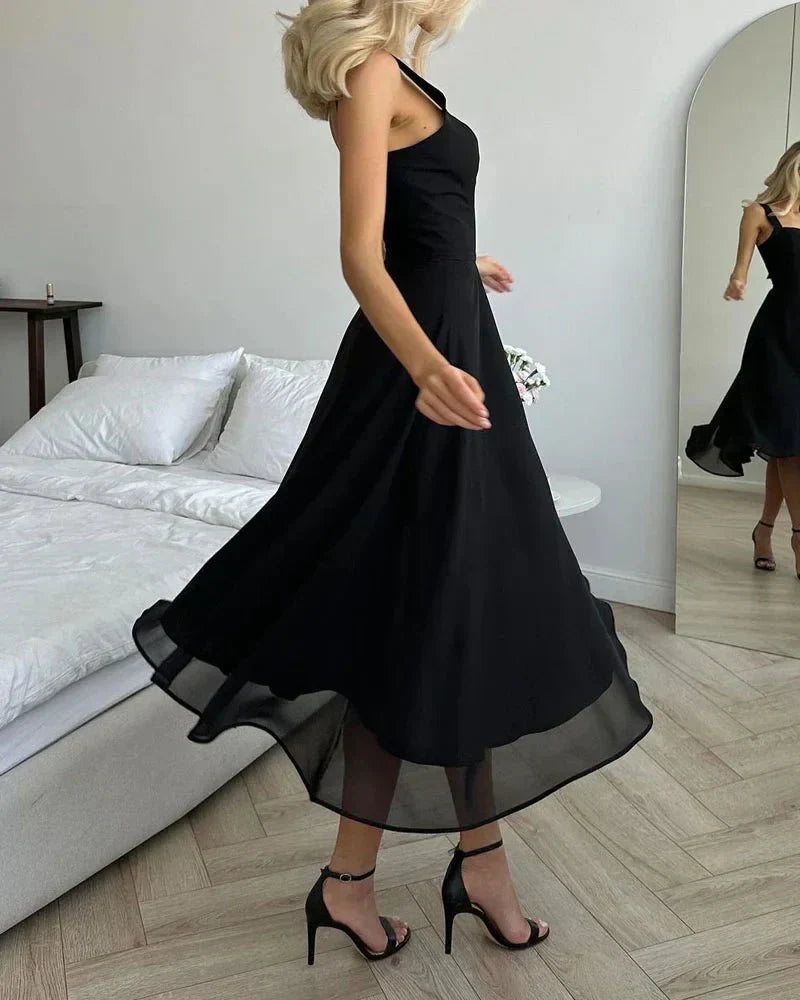 Karla Elegant Chiffon Dress with a Square Neckline for Women