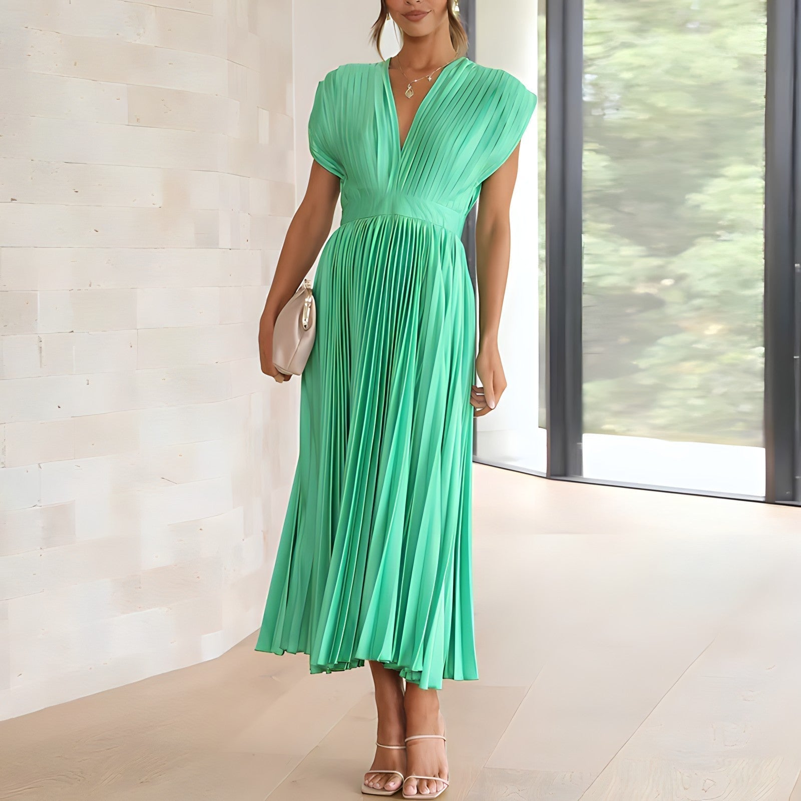 Manuela Chic Dress Designer Edit