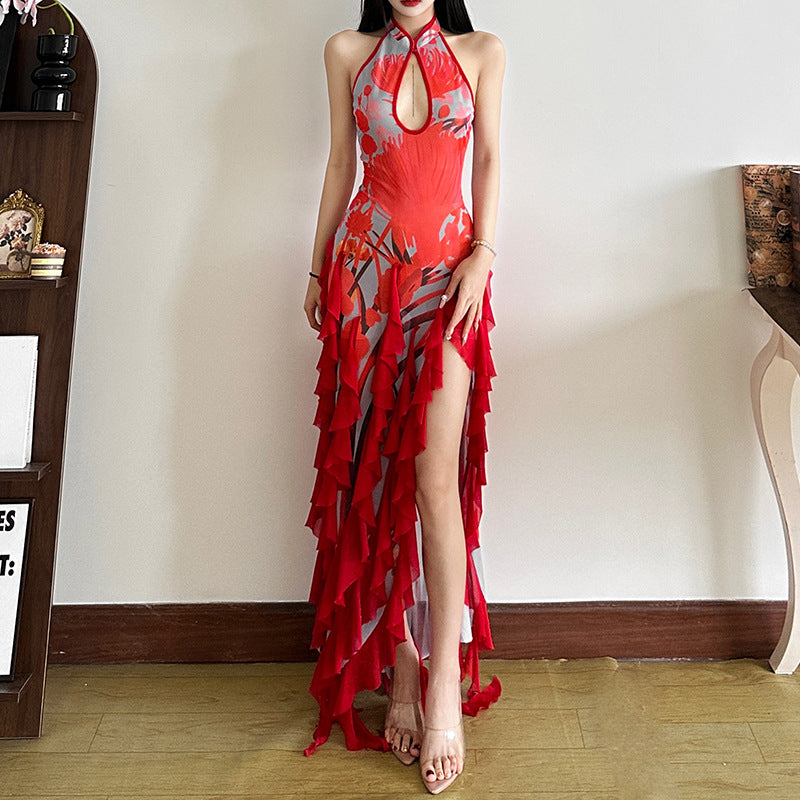 Neck-Baring Backless Dress
