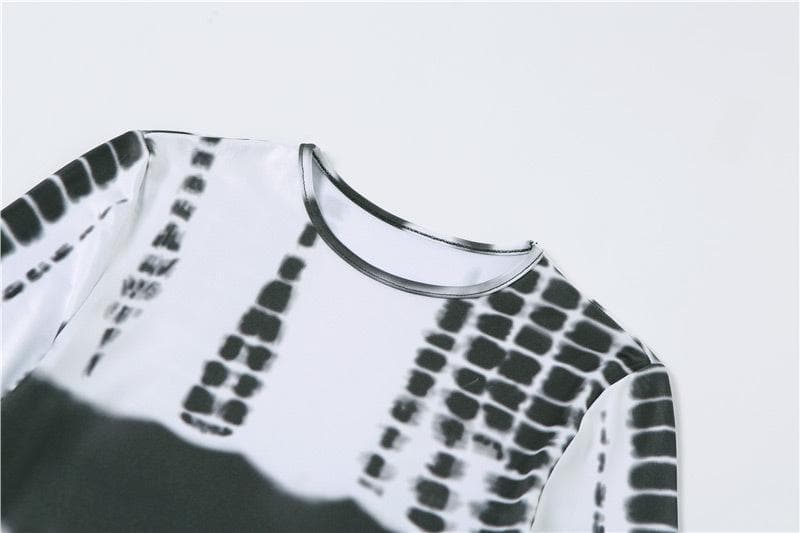 Long sleeve crewneck tie dye bodycon dress