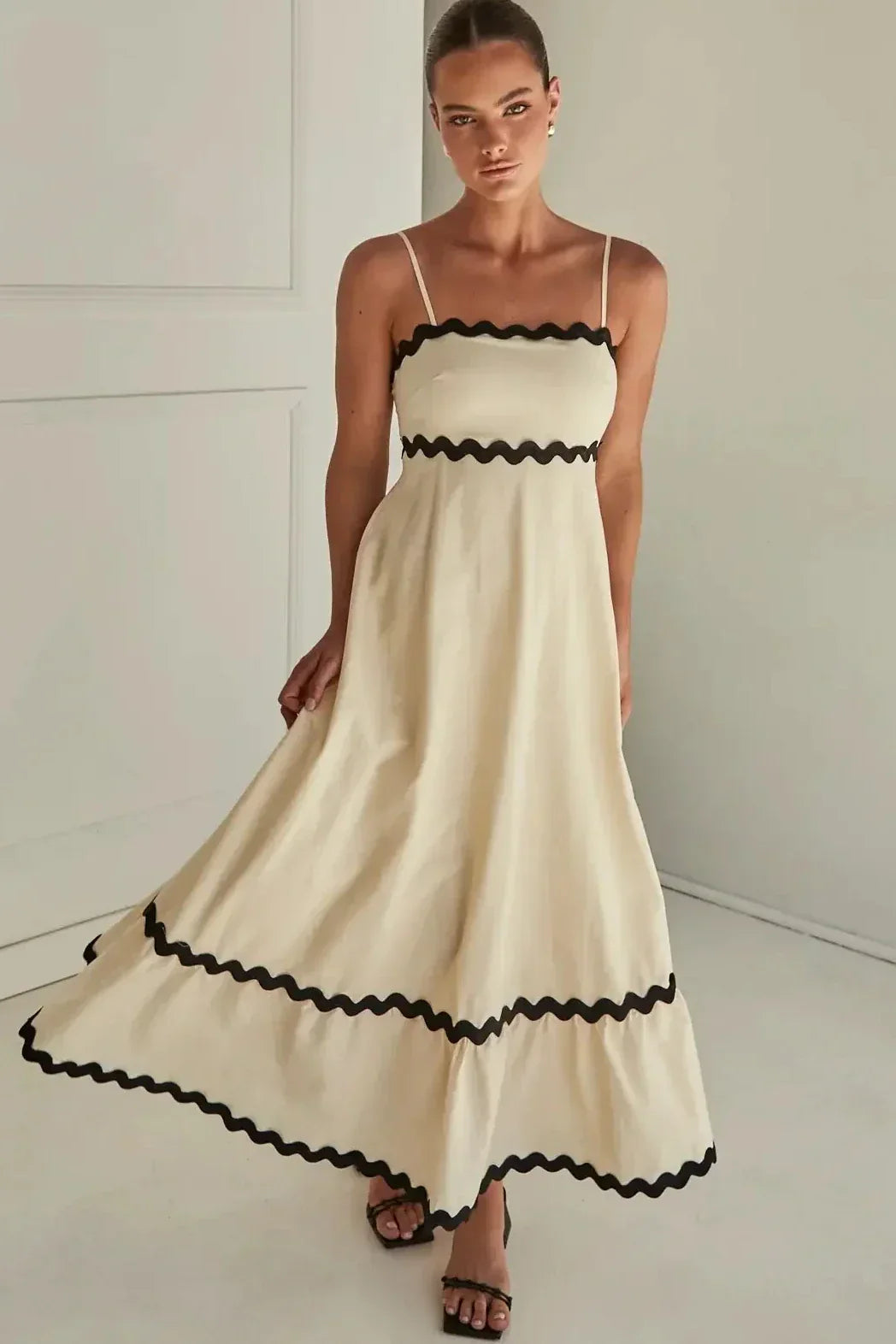 Clara Premium In Contrast, a Long Capri Dress Wardrobe Essential