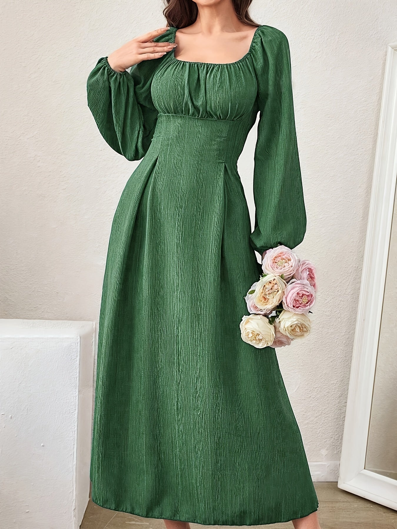 Leila Elegant Midi Dress with Cross Straps for Women Streetwear Style