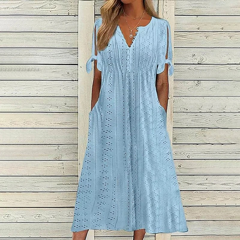 Sofía Minimalist Lace Dress Boutique Collection