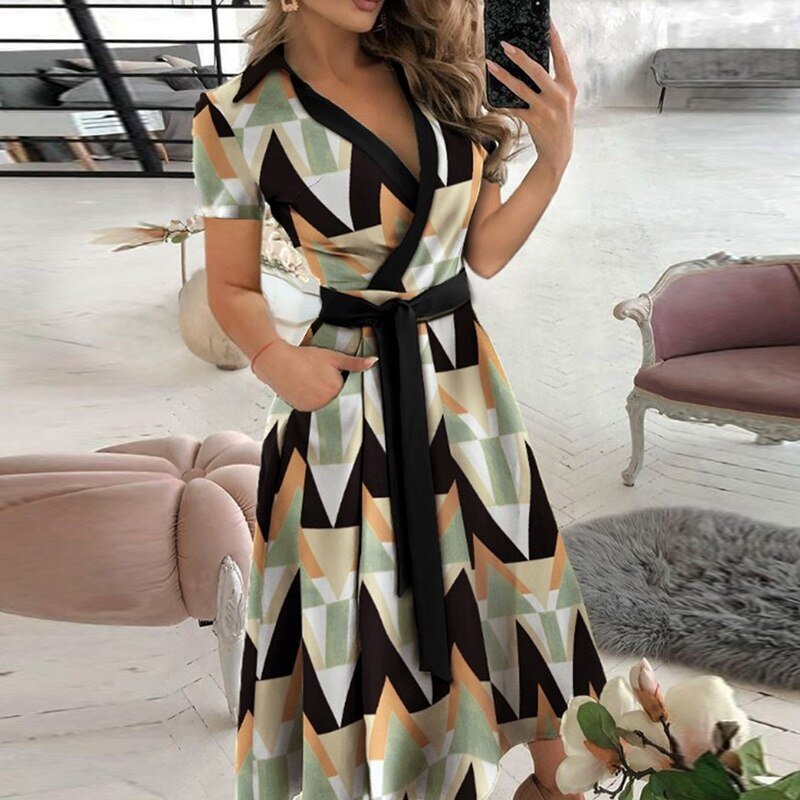 Vintage Inspired Dress Inspired by Contemporary Streetwear Fashion 3
